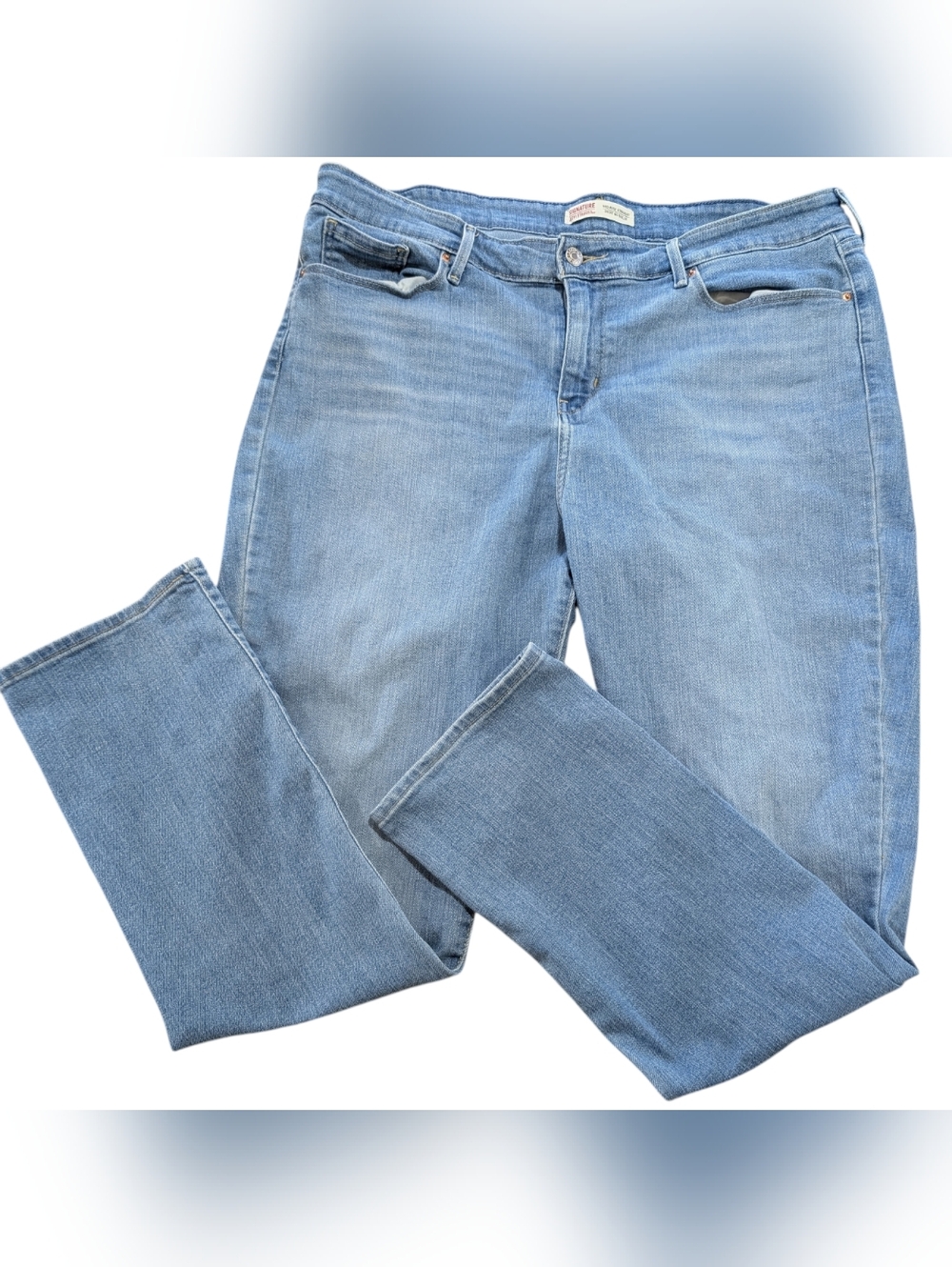 Signature by Levi Strauss Light Blue Straight Leg Jeans Women's 18 Plus Size
